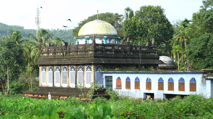 pazhayngadi mosque