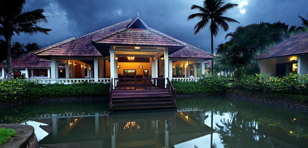 A lake front villa with traditional design