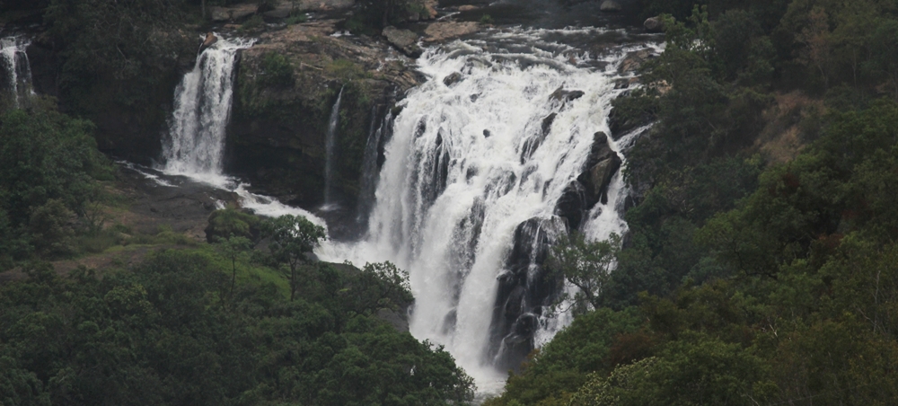 Kanthalloor Waterfall