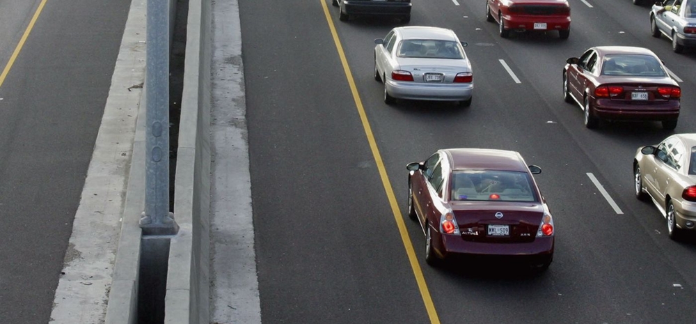 Room between cars while driving