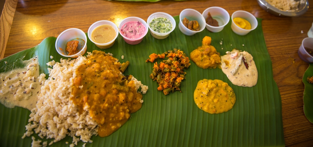 Kerala Sadhya having plenty of side dishes
