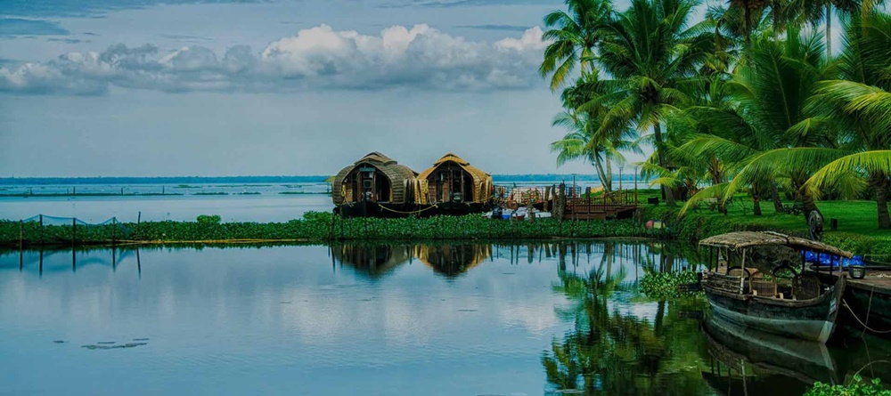 Kumarakom Houseboats