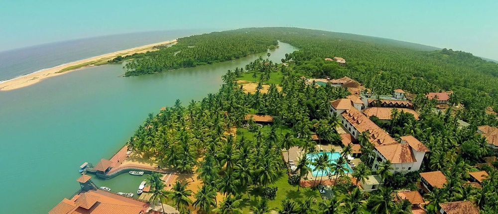 Poovar Island Resort